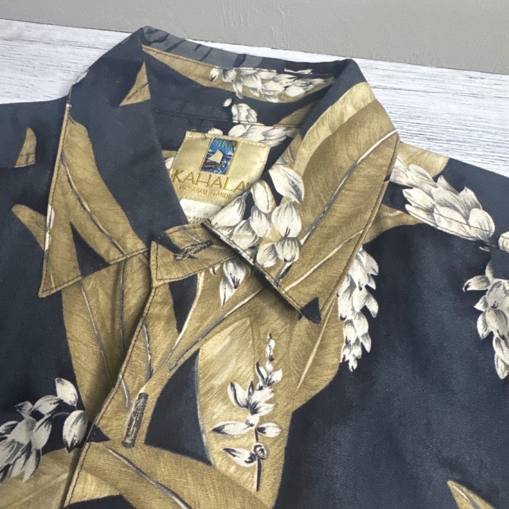 Kahala Mens Hawaiian Shirt Medium Black Tan Tropical‎ Linen Blend Button Down